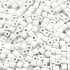 Miyuki Kare Boncuk 3 mm Mat Opak Beyaz 5 g (SB3-402f)