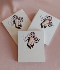 350 gram 1. Sınıf Kuşe Kağıt - 8 Cm * 9.5 Cm - Bijuteri Ürün Tanıtım Kartı - 077