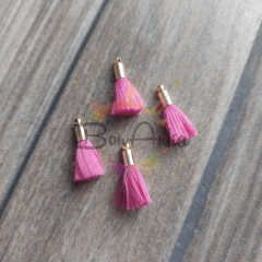 Metal Uçlu Pembe Takı Püskülü 1 Adet